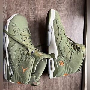 Jordan army green